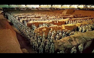秦始皇陵藏著許多寶藏「為何至今都不敢挖掘」原來1974年的挖掘隊看到恐怖的一幕